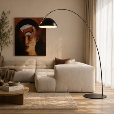 Molde Floor Lamp